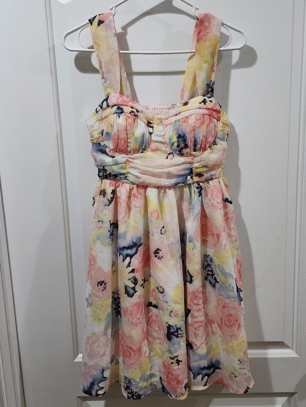 Candie's Junior's Floral Square Neck Sleeveless Babydoll Mini Dress Medium M